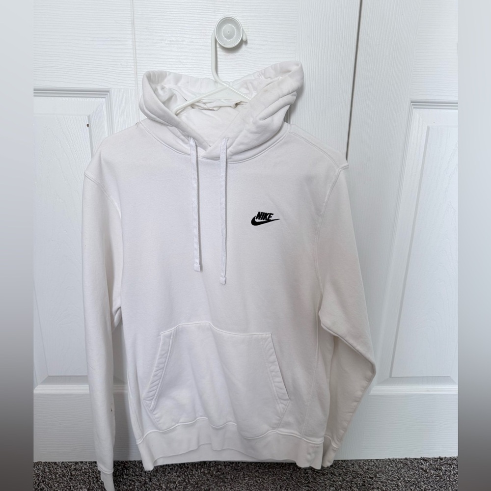 Women’s Nike hoodie sweatshirt